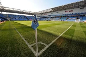 Images Dated 22nd October 2011: Npower Championship Showdown: Coventry City vs Burnley at Ricoh Arena