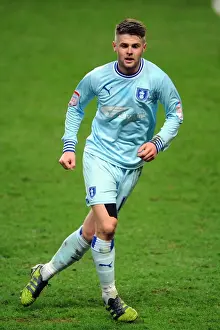 Oliver Norwood in Action: Coventry City vs Crystal Palace, Npower Championship (6-3-2012)