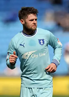 Oliver Norwood in Action: Coventry City vs Doncaster Rovers, Npower Championship, Ricoh Arena (2012)