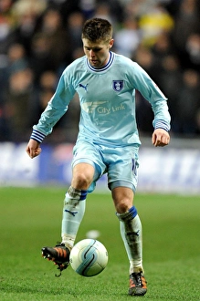 14-02-2012 V Leeds United, Ricoh Arena Prints: Oliver Norwood vs Leeds United