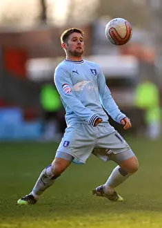 Oliver Norwood vs. Nottingham Forest: A Fierce Face-Off in the Npower Championship (February 18, 2012)