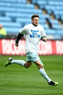 Oliver Norwood's Unique Pre-Match Routine: Coventry City vs. Peterborough United (Npower Championship, 07-04-2012, Ricoh Arena) - The Know the Score T-Shirt Warm-Up