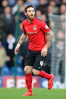Images Dated 2015: Romain Vincelot in Action: Coventry City vs Chesterfield - Sky Bet League One