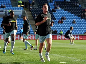 Images Dated 2011 October: Roy O'Donovan's Focused Pre-Game Warm-Up at Ricoh Arena (Coventry City FC vs Burnley)