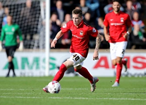 Images Dated 2015 September: Ryan Kent's Thrilling Display: Coventry City's Victory over Scunthorpe United in Sky Bet League One