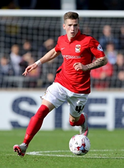 Images Dated 2015 September: Ryan Kent's Thrilling Performance: Coventry City vs Scunthorpe United