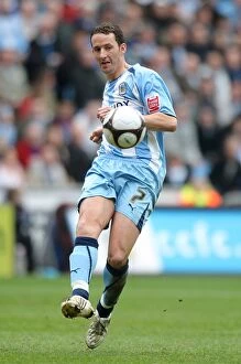 Images Dated 7th March 2009: Thrilling FA Cup Sixth Round: Coventry City vs. Chelsea at Ricoh Arena - Guillaume Beuzelin's